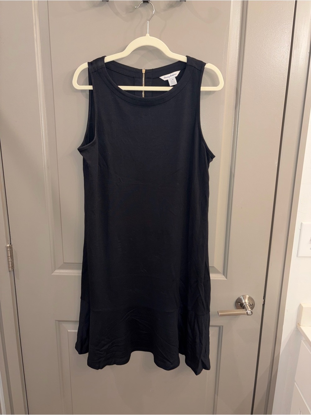 Tommy Bahama Black Sleeveless Shift Dress